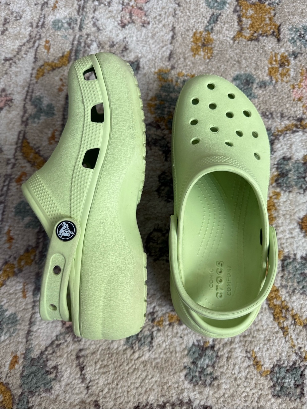Crocs Women’s Classic Platform Clogs Green Size 7 | Beach Summer Slip On